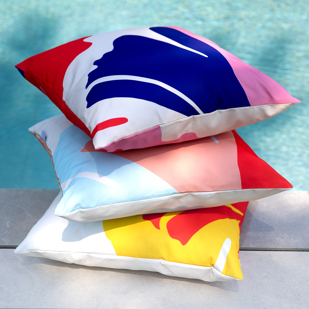 Common Modern's cushions for outdoors